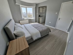 Photo 6- click for photo gallery